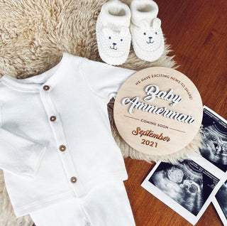 personalized exciting new pregnancy announcement plaque